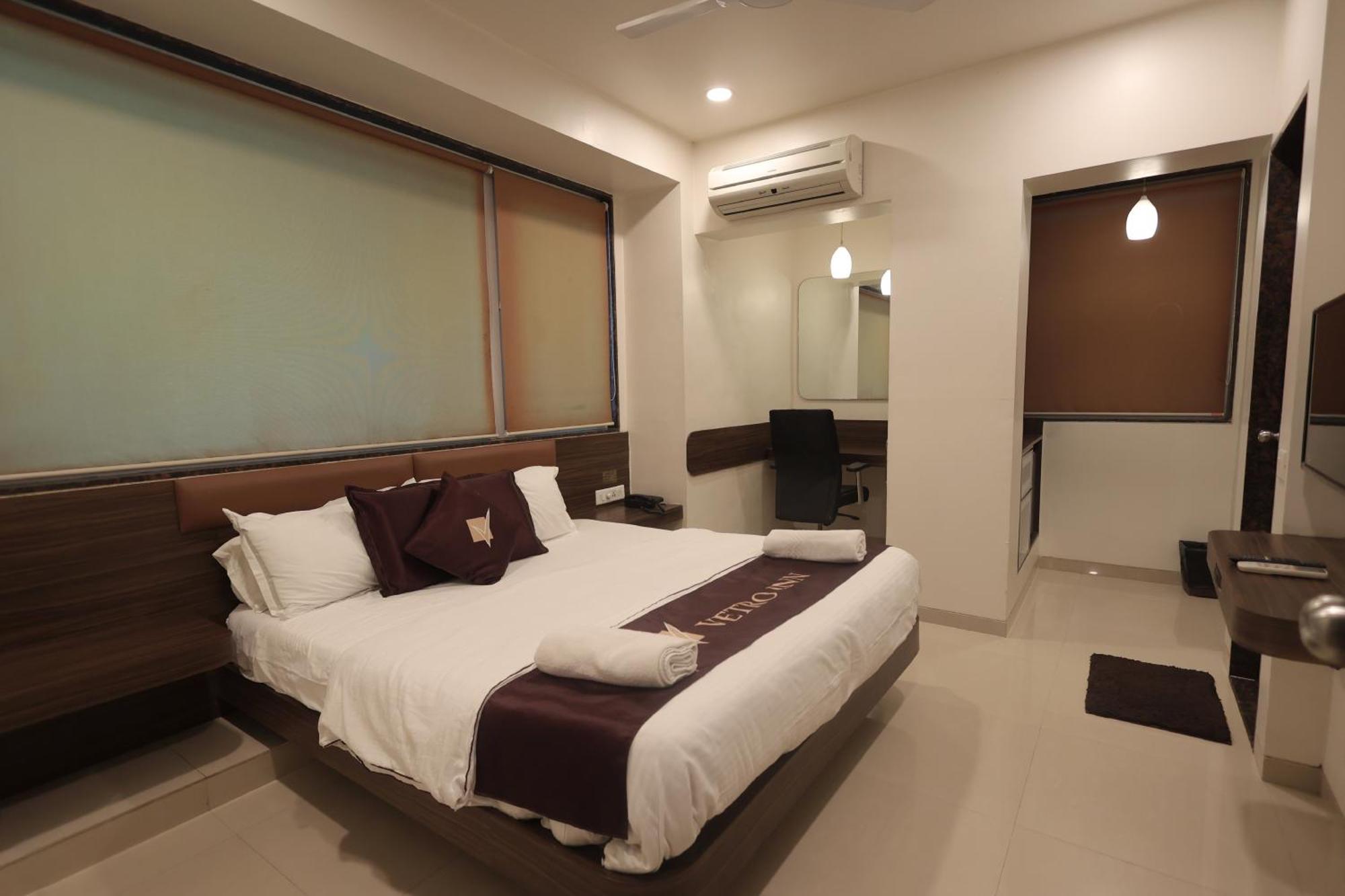 Hotel Vetro Inn Surat Luaran gambar