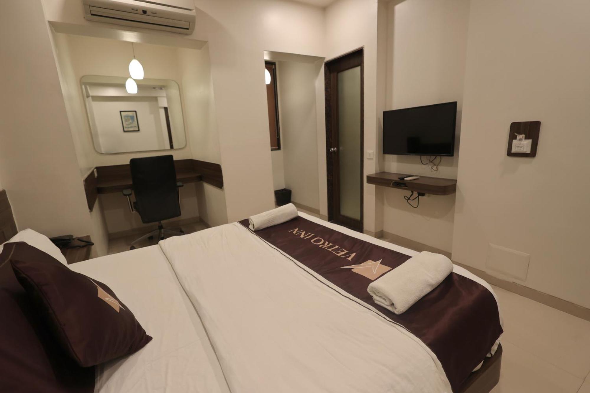 Hotel Vetro Inn Surat Luaran gambar