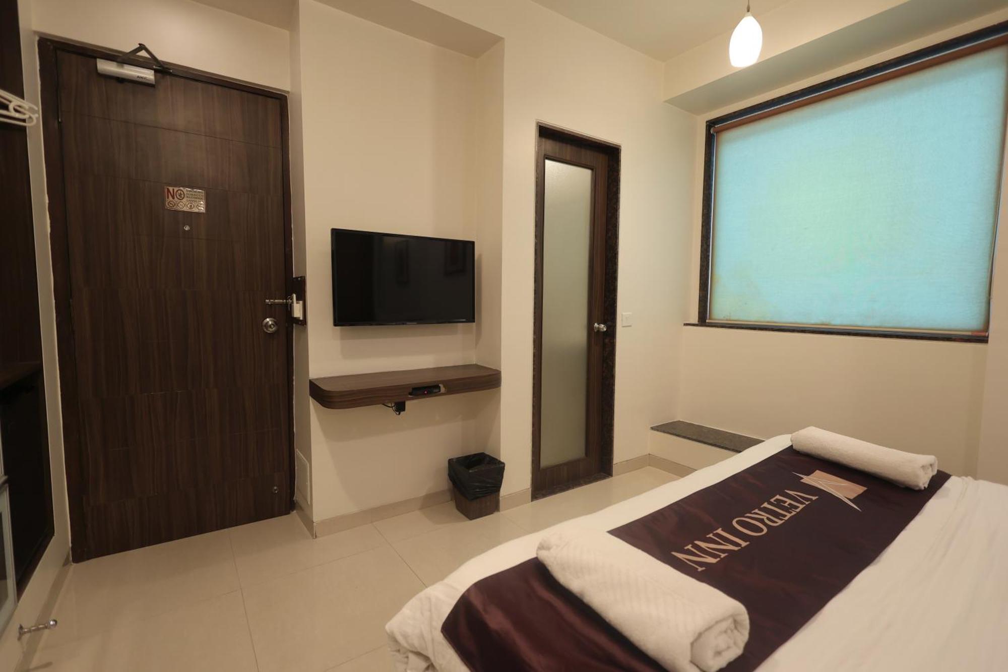 Hotel Vetro Inn Surat Luaran gambar