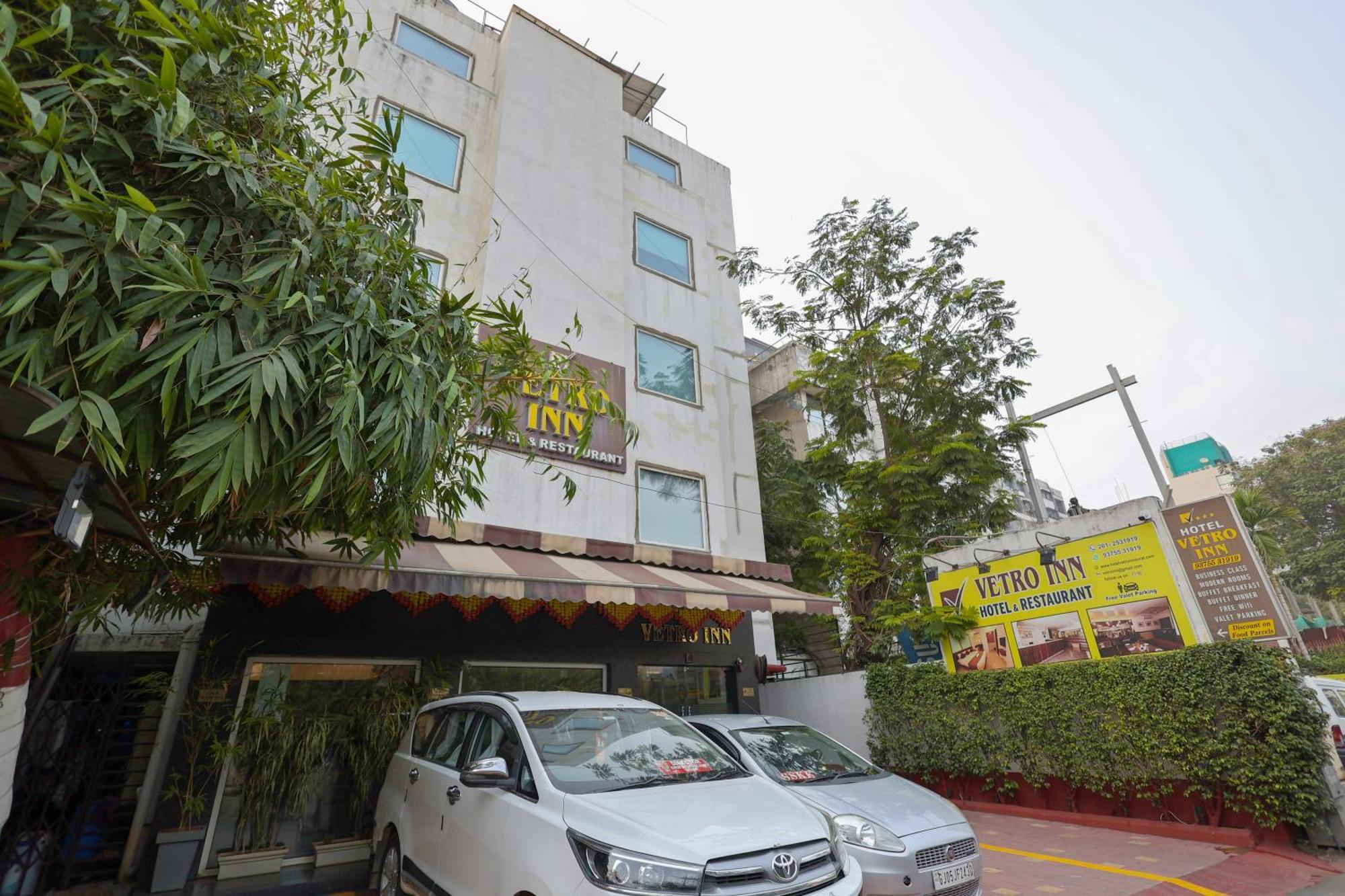 Hotel Vetro Inn Surat Luaran gambar