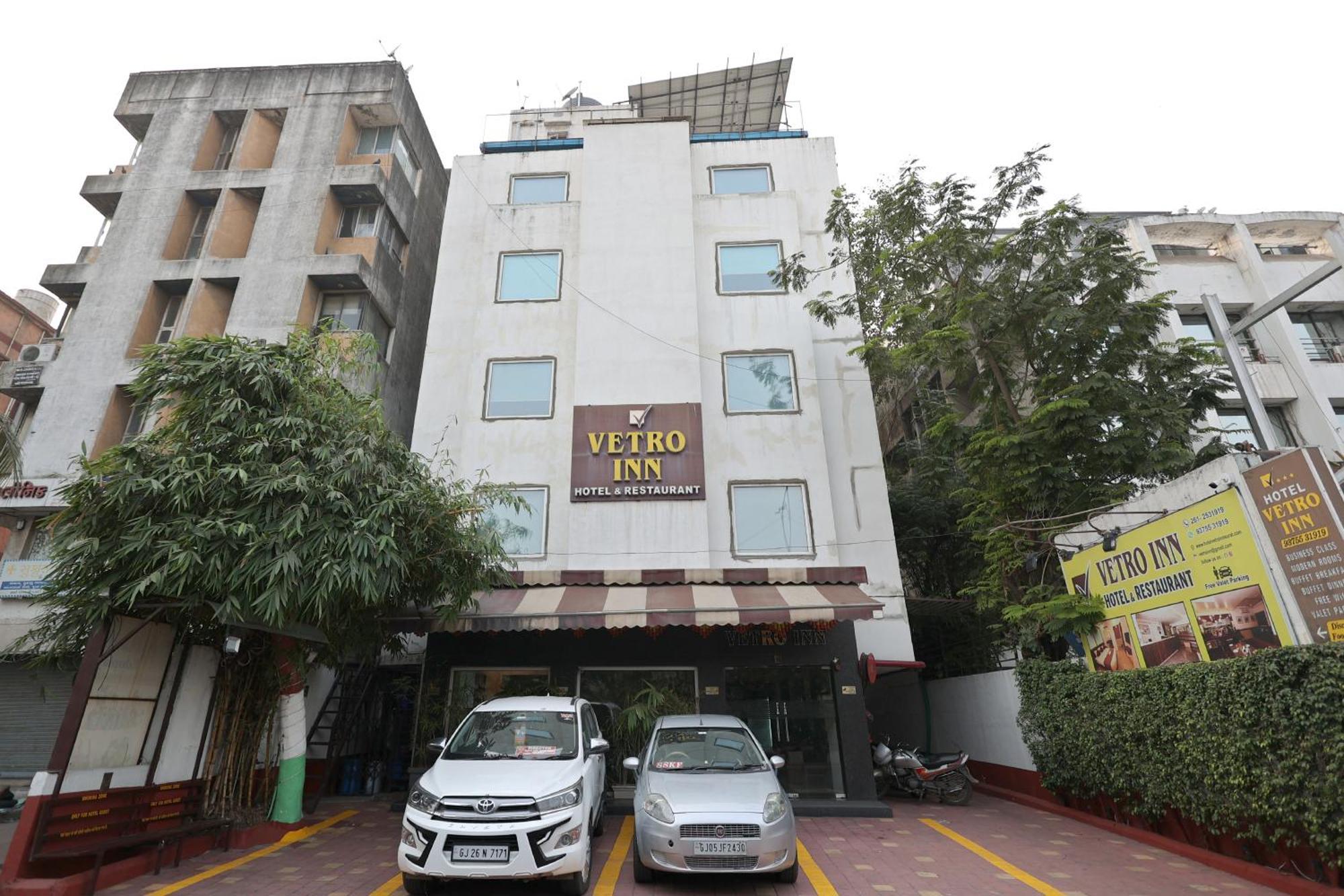 Hotel Vetro Inn Surat Luaran gambar