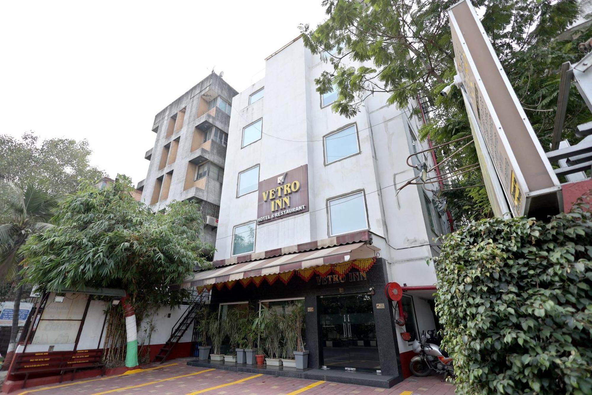 Hotel Vetro Inn Surat Luaran gambar